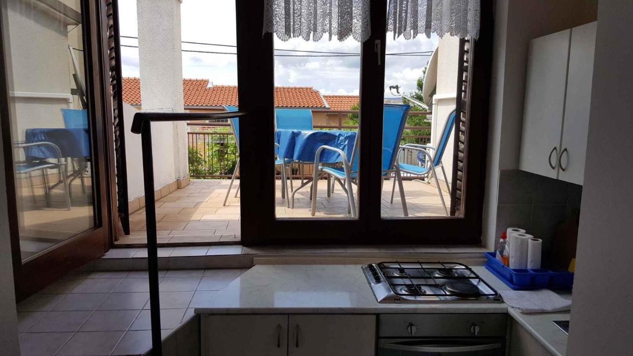 Apartment In Selce 5880 Exterior photo